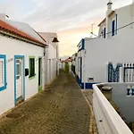 Vila Casa Turquesa *